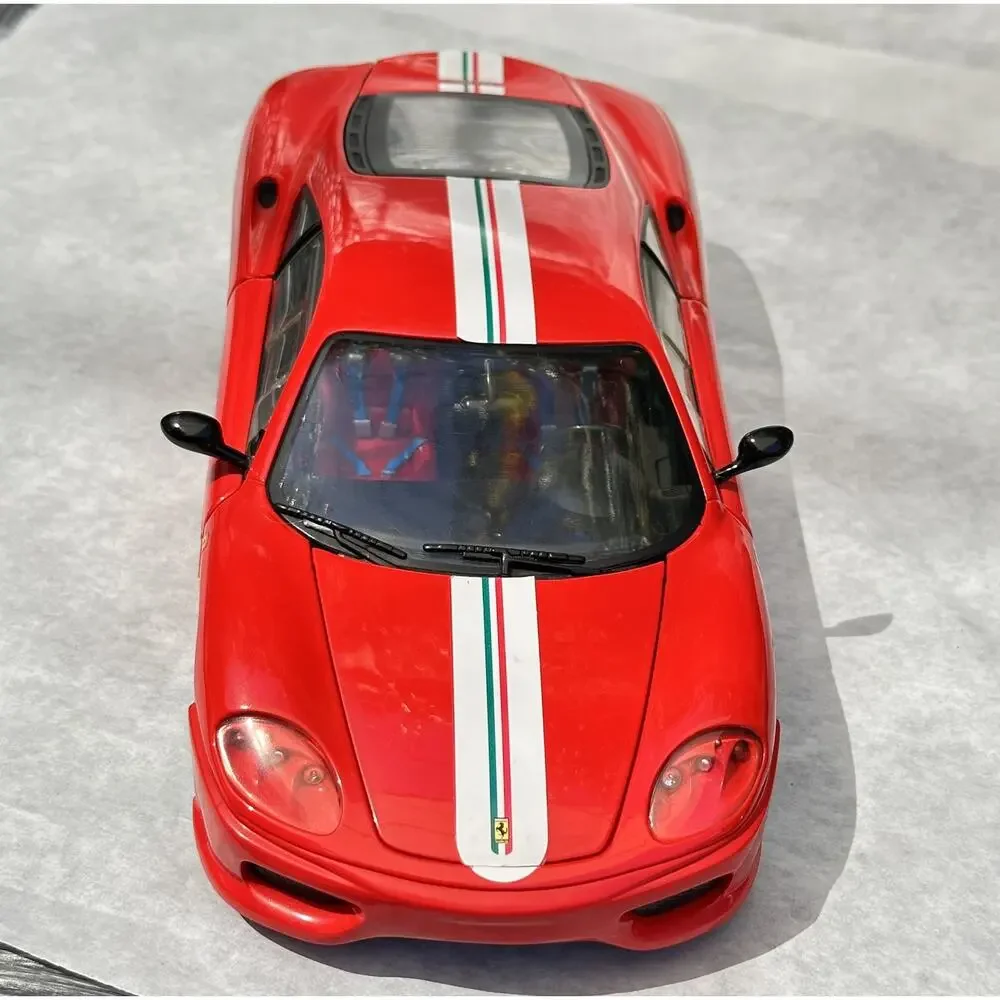 A48 1999 Hot Wheels 1/18 Scale Die Cast Model Ferrari 360 Modena - Red
